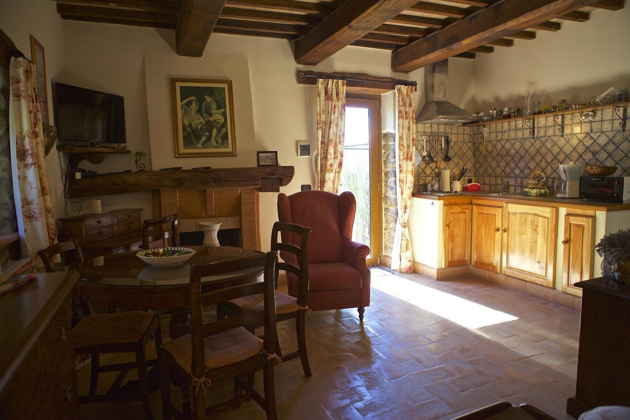 Bed and Breakfast Fonte Magia Castel de' Fiori Экстерьер фото